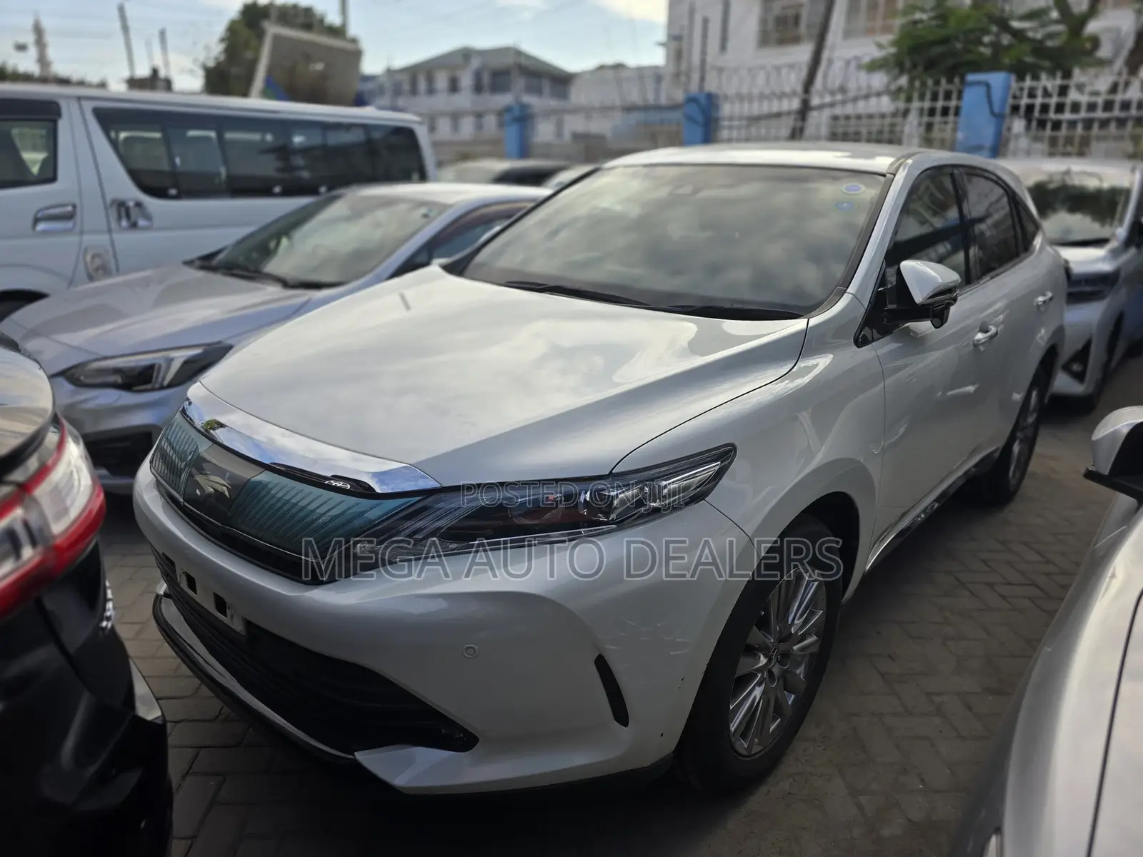 Toyota Harrier 2018 White