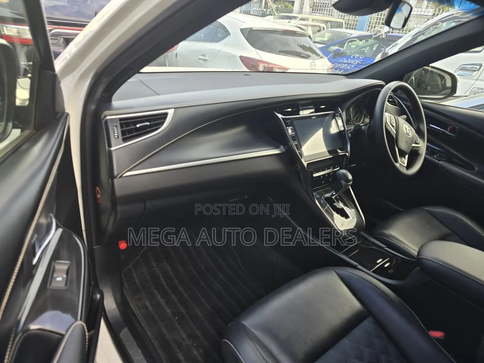 Toyota Harrier 2018 White