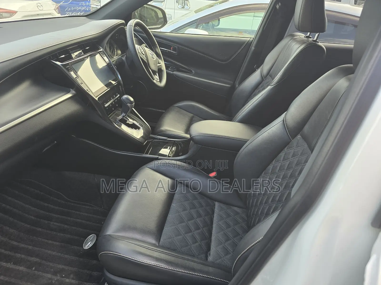 Toyota Harrier 2018 White
