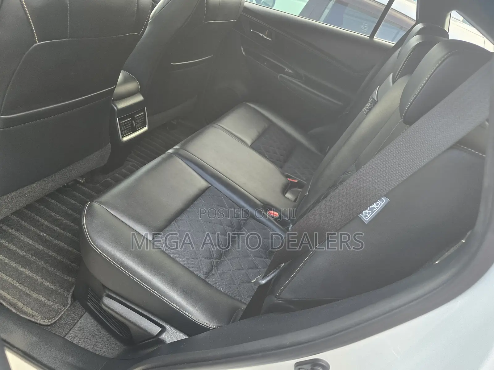 Toyota Harrier 2018 White