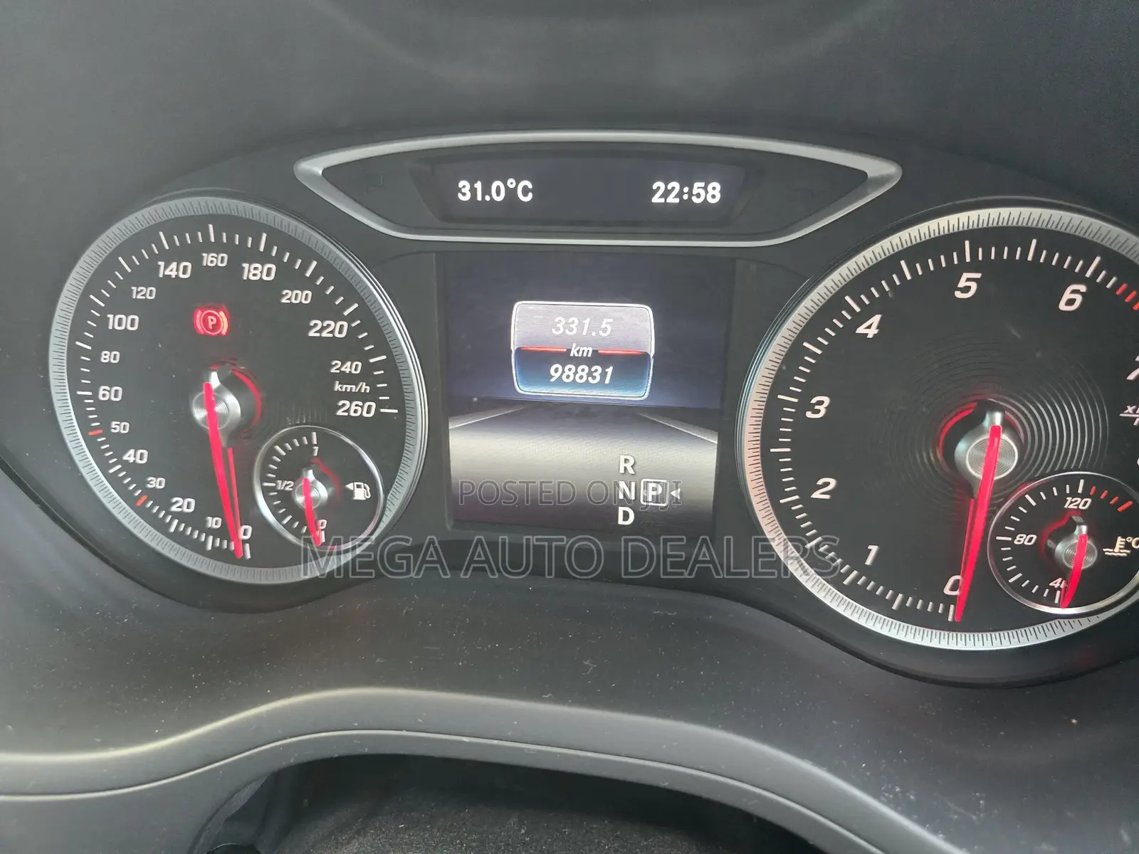 Mercedes-Benz B-Class 2018 White