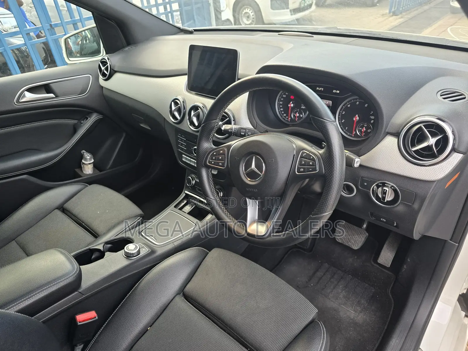 Mercedes-Benz B-Class 2018 White