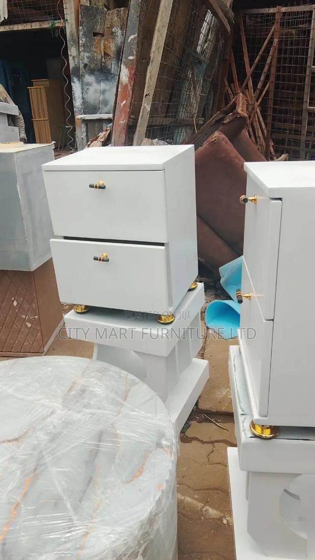 Modern Wooden Nightstands – Elegant Durable (Side Beds) - main view