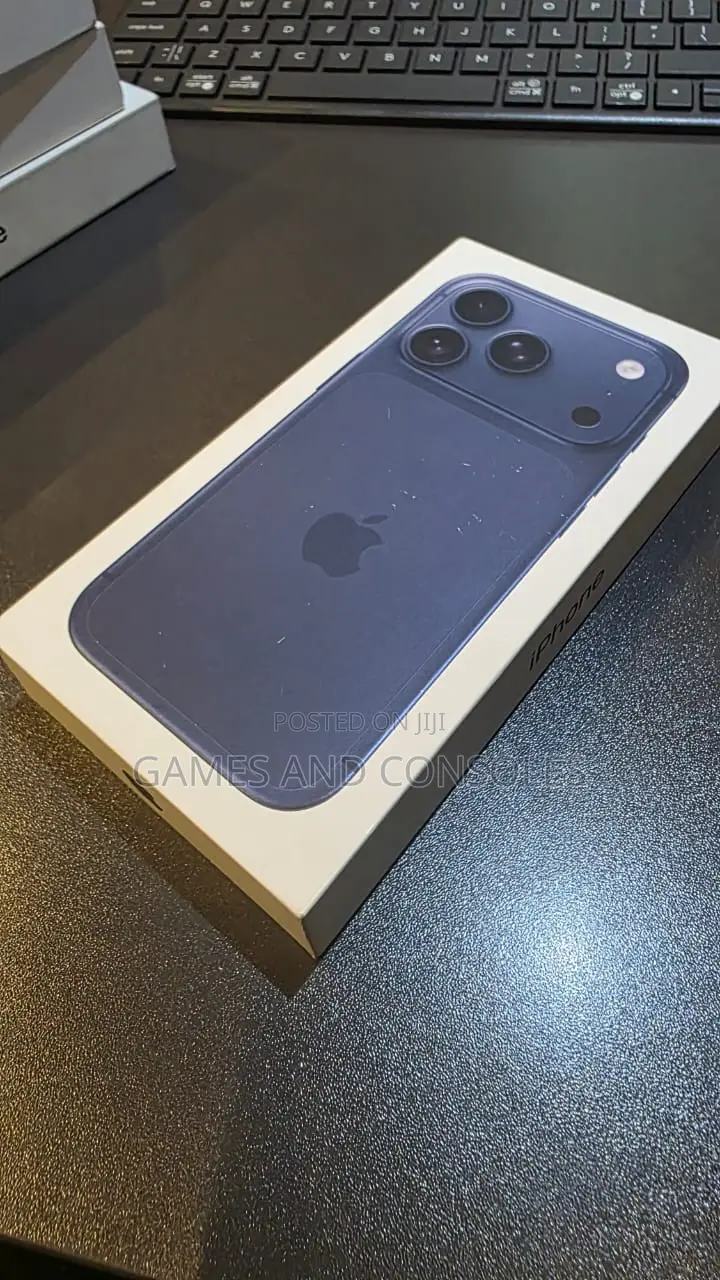 New Apple iPhone 17 Pro 256 GB Blue