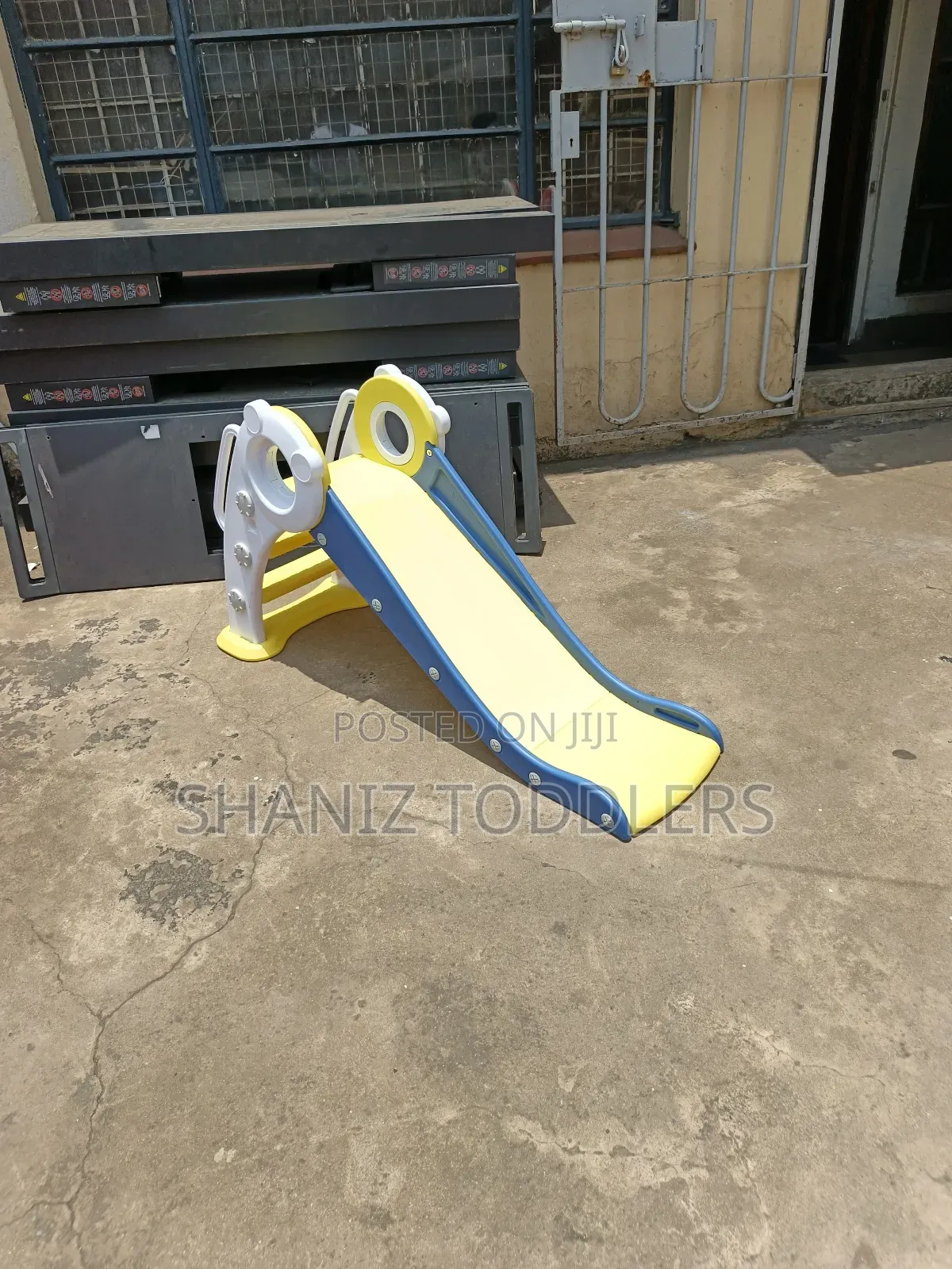 Tiny Tots Slide (Upto 5yrs)