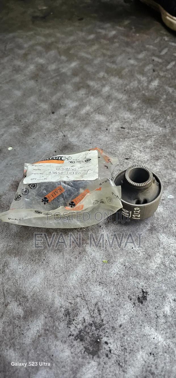 Toyota 100 Arm Bushes - thumbnail 2