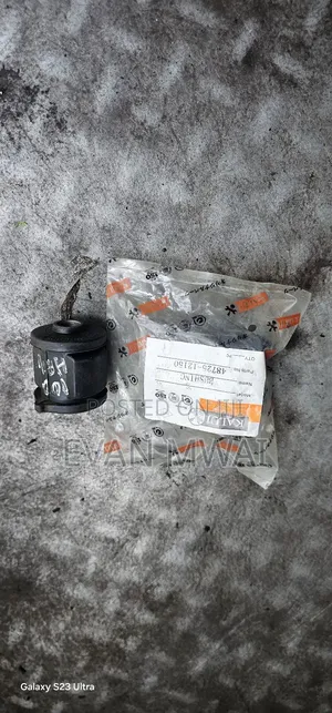 Small Arm Bush for 100 (Toyota)