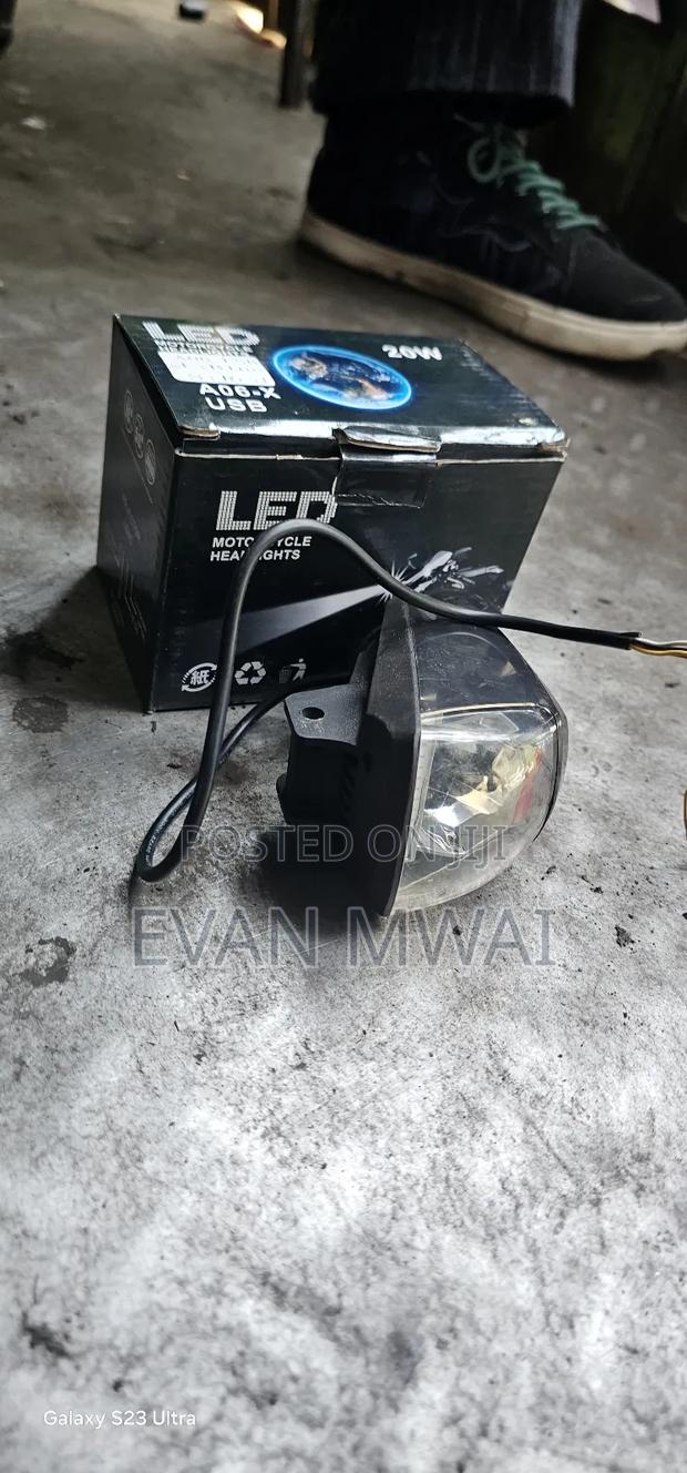 Spot Light on Sale (Universal) - thumbnail 2