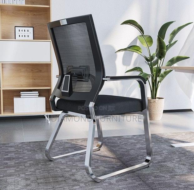 Office Furniture; {Comfortable Mesh Visitors Office Chair} - thumbnail 13