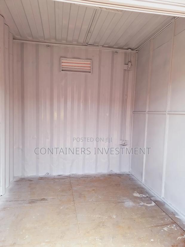40ft Container Business Stalls- Top Notch Workmanship Stalls. - thumbnail 3