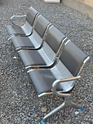 4-Seater Polyurethane Stainless Steel Waiting Bench