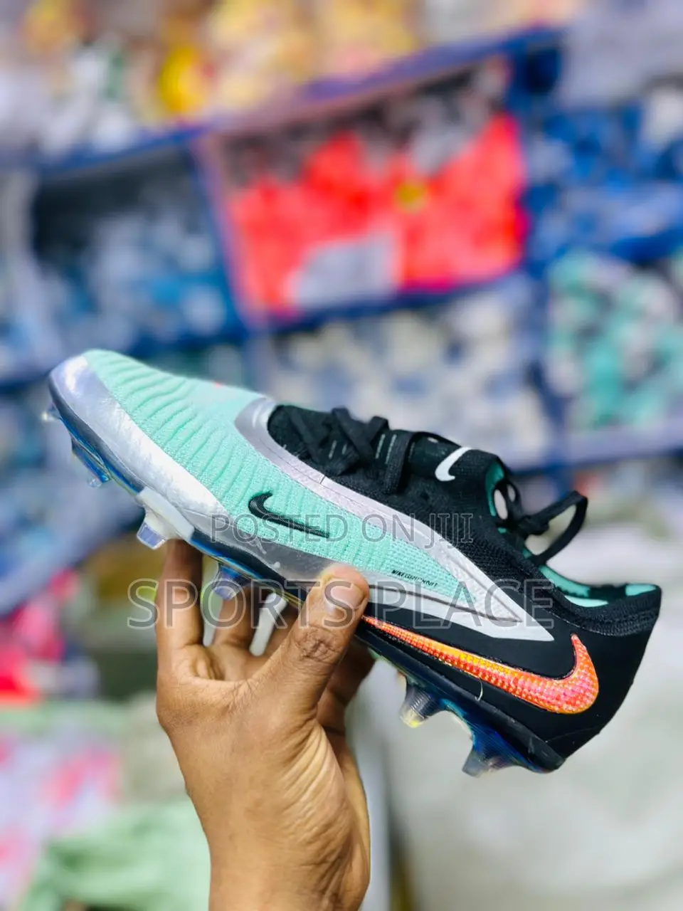 New Phantom 6 Low Elite Turquoise X Black Football Boots