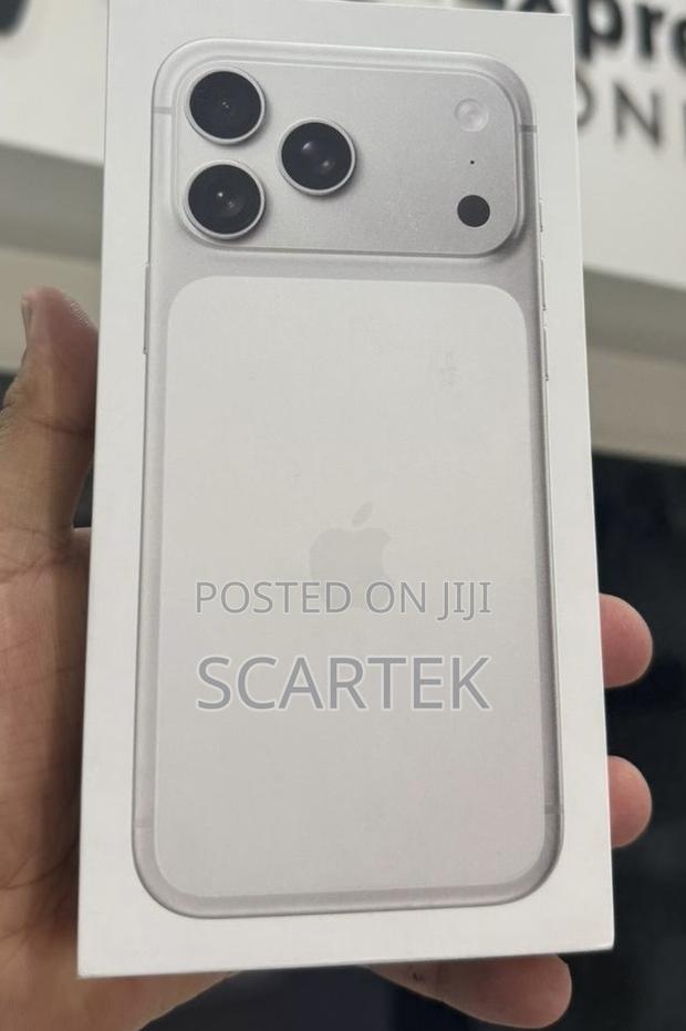 New Apple iPhone 17 Pro Max 2 TB Silver - main view