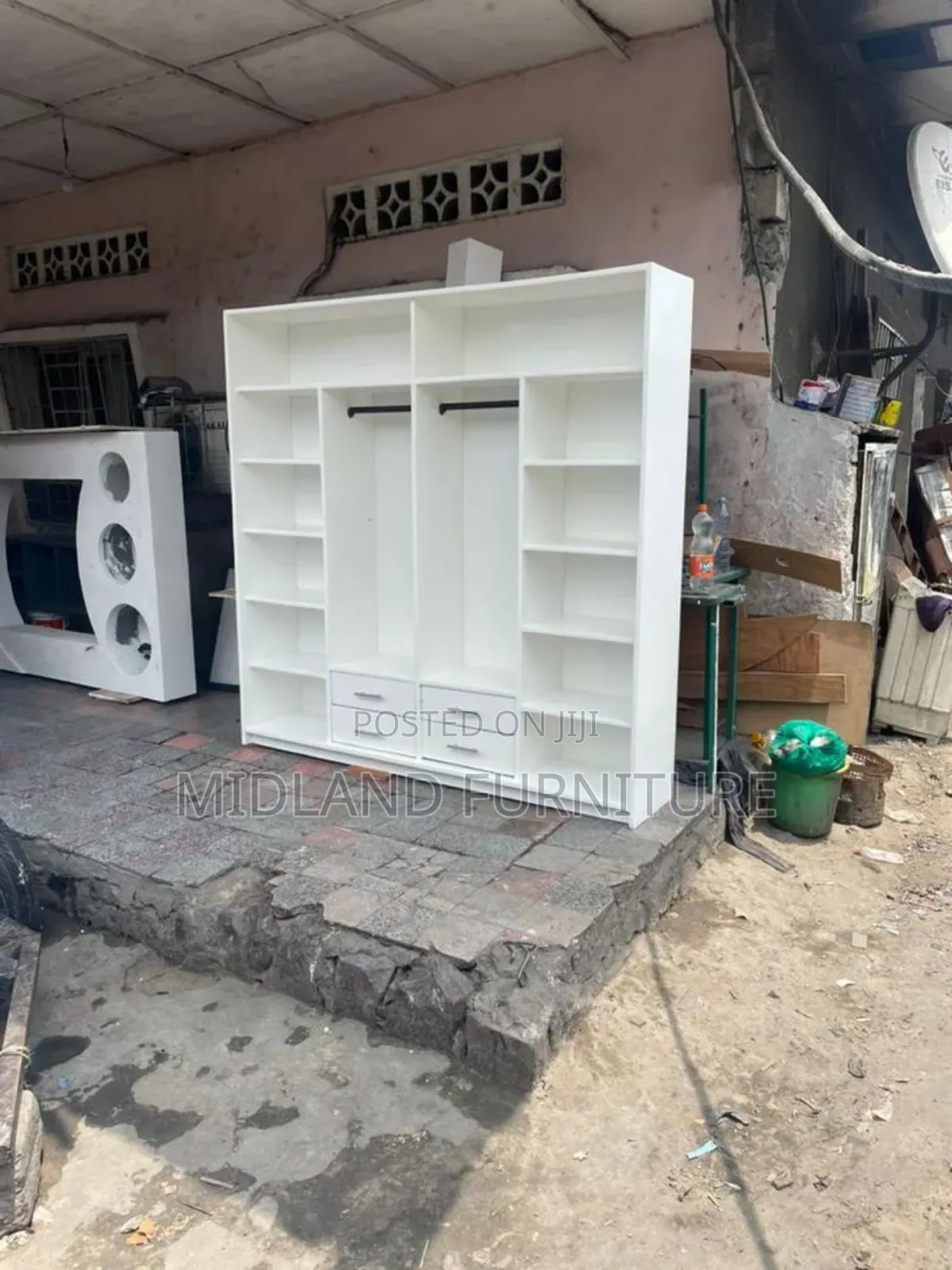 Customized Clothes Wardrobes or Cupboards