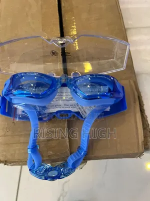 Comfortable Anti Fog Swimming Goggles – Leak Proof Fit