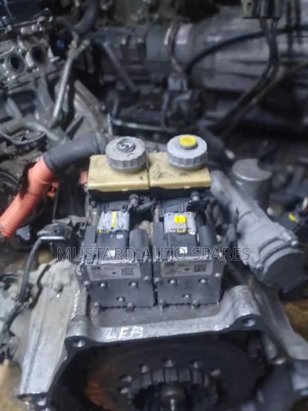 Honda Fit Hybrid Gearbox - thumbnail 2