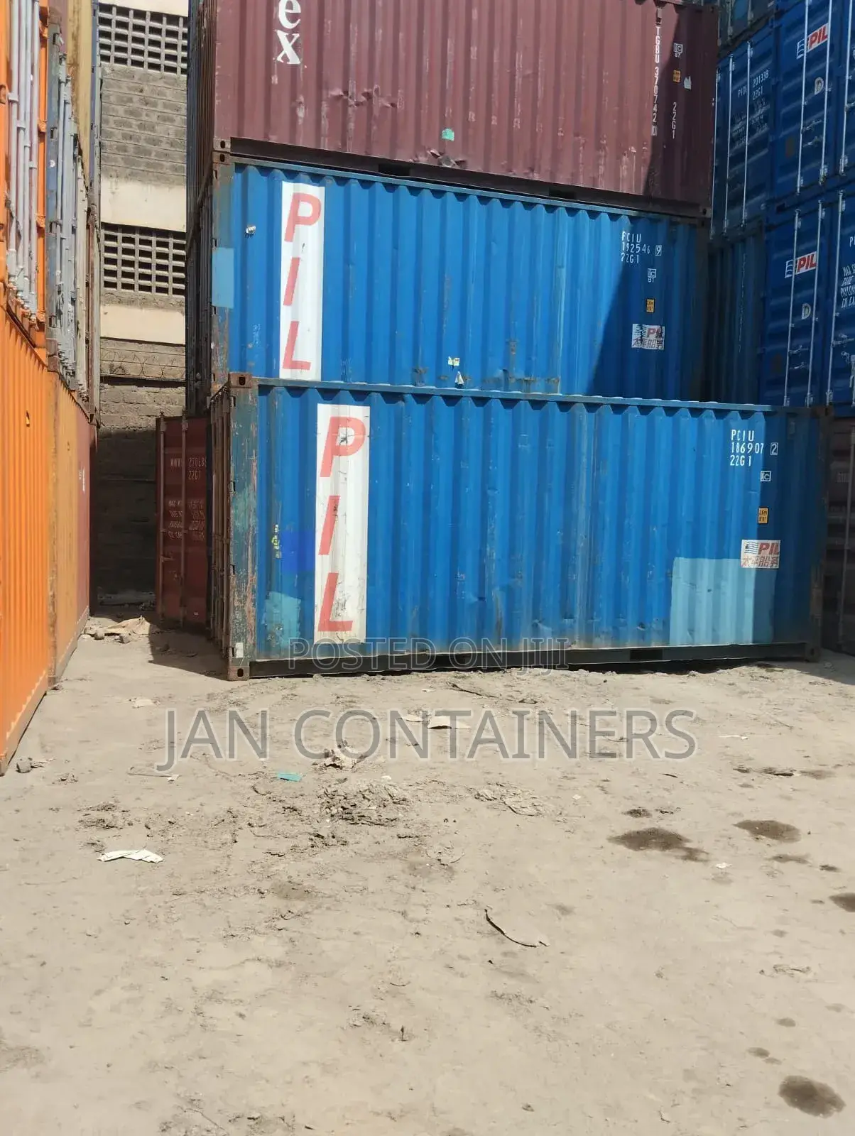 Shipping Containers 20ft Fully Documented