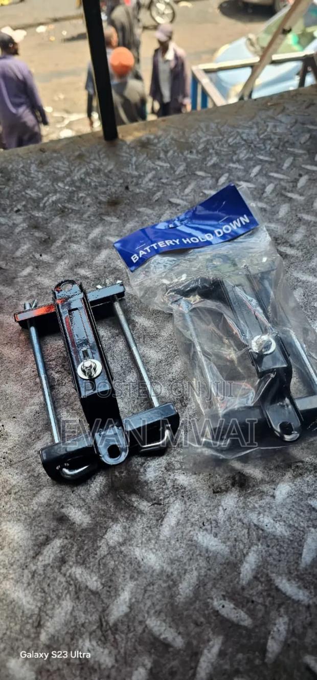 Original Battery Holders - thumbnail 2