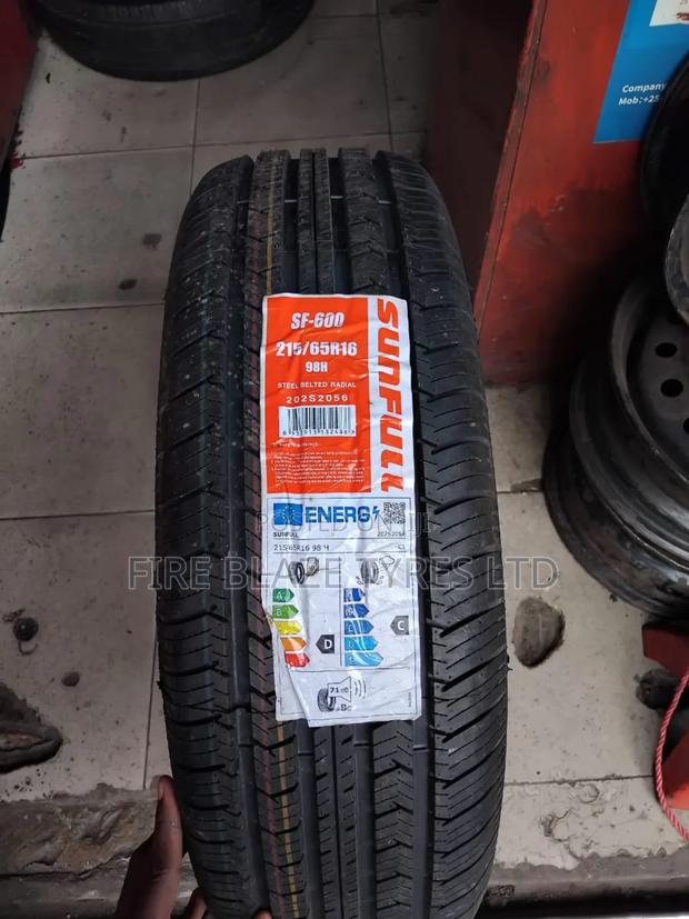 215/65r16 Sunfull - main view