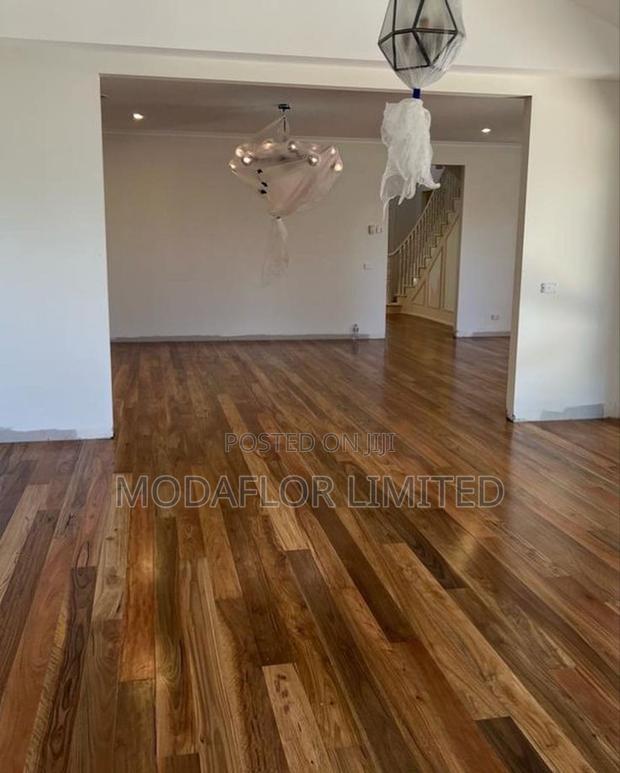 Long-Lasting Laminate Flooring – Perfect for Homes Offices - main view