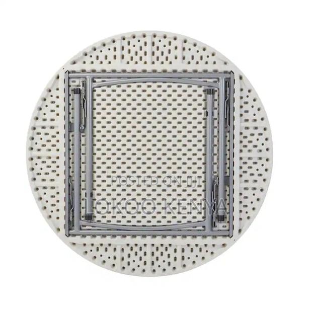 Dining Table : Heavy Duty Round Dining Table - thumbnail 4