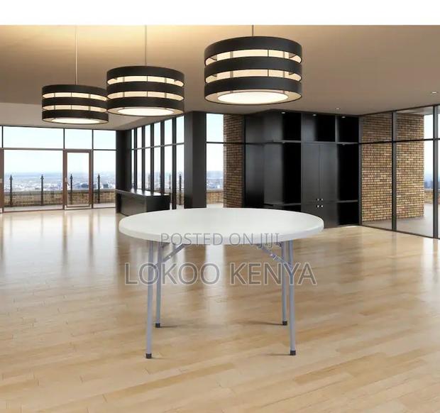 Dining Table : Heavy Duty Round Dining Table - thumbnail 5