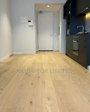 Wooden Style Laminate Floor Boards – Affordable Durable