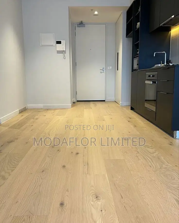 Wooden Style Laminate Floor Boards – Affordable Durable