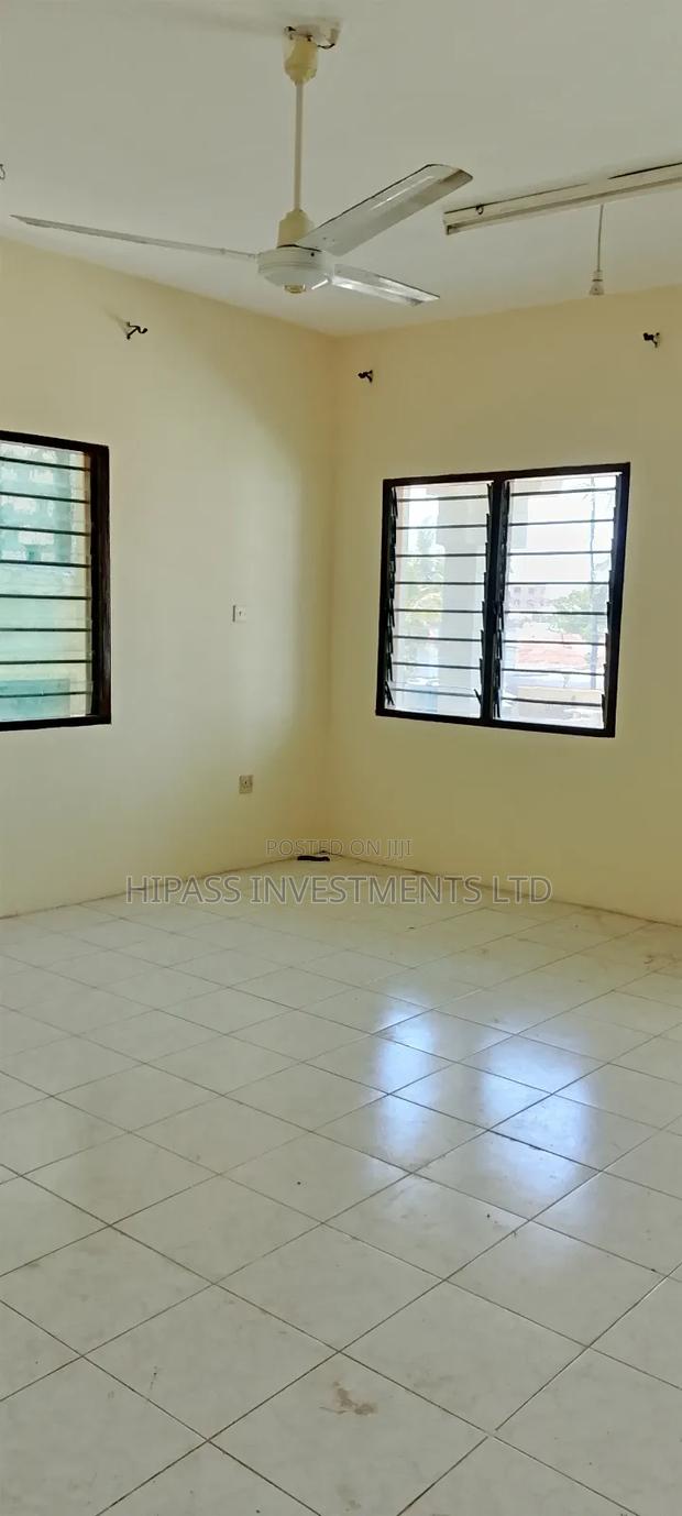 3bdrm Block of Flats in Nyali Cinemax for rent - thumbnail 11
