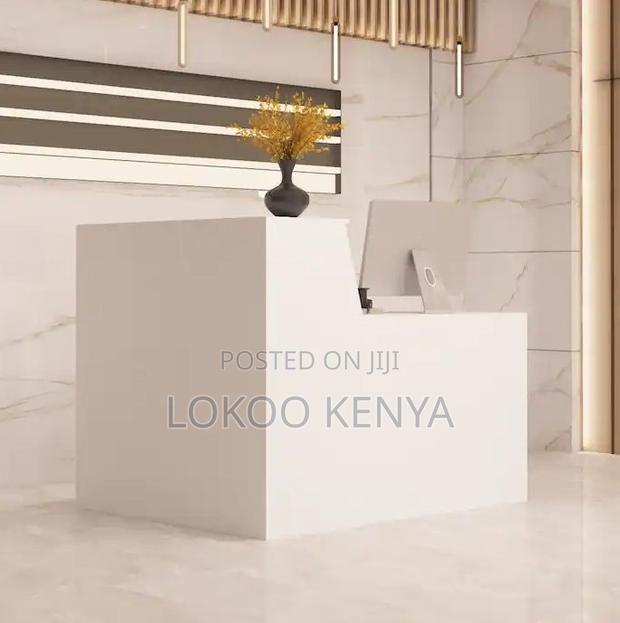 Office Desk : Front Office Reception Workstation