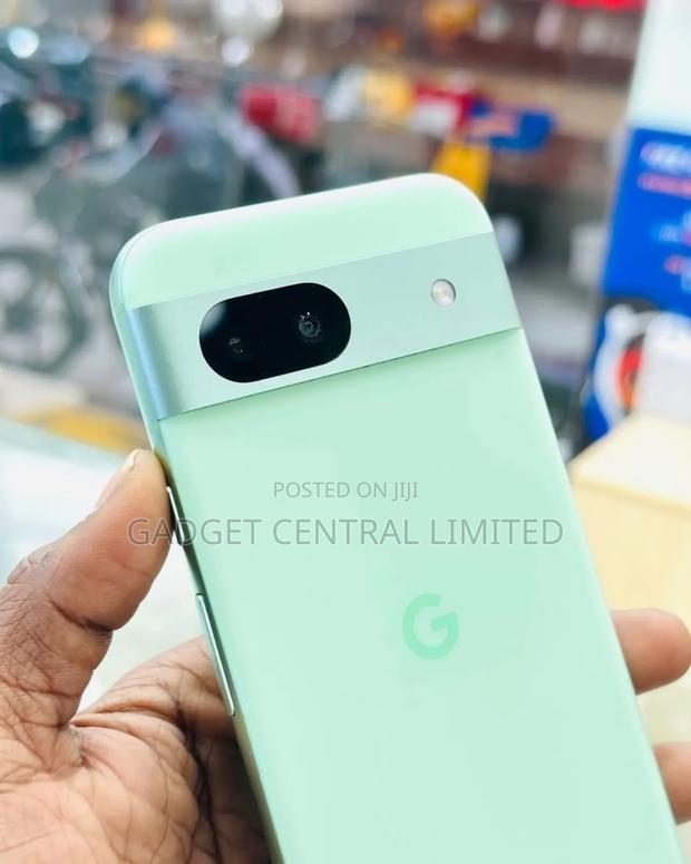 New Google Pixel 8a 256 GB Green - thumbnail 2