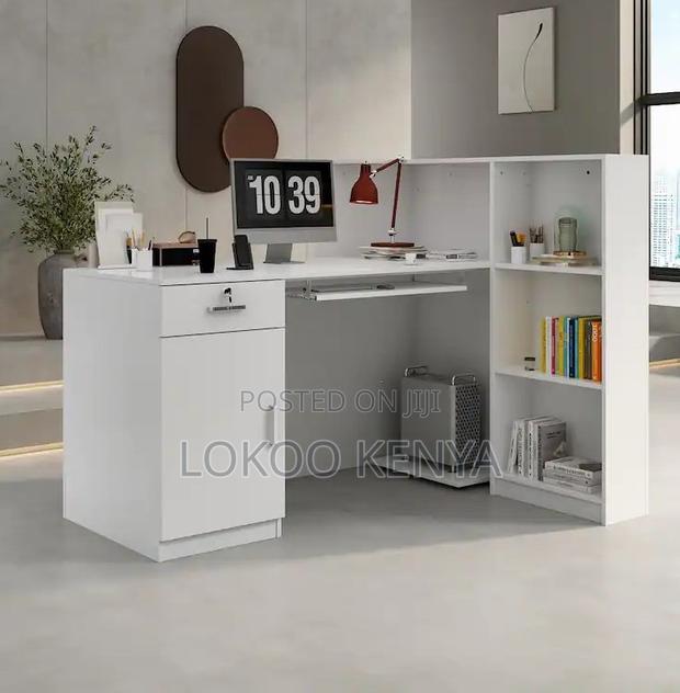 Office Desk : Front Office Reception Workstation - thumbnail 2