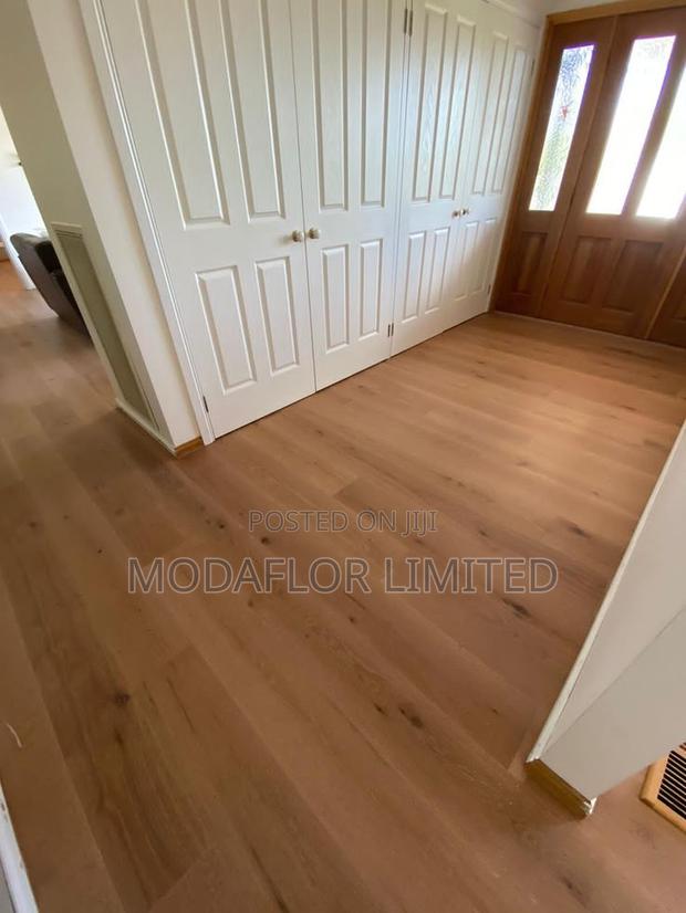 Premium Laminate Flooring – Easy Installation Interlock System