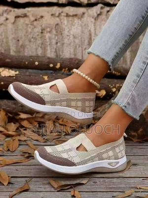 Ladies Breathable Rubbers Shoes - thumbnail 2