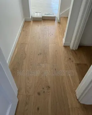 Scratch-Proof Laminate Flooring – Perfect for Homes Offices