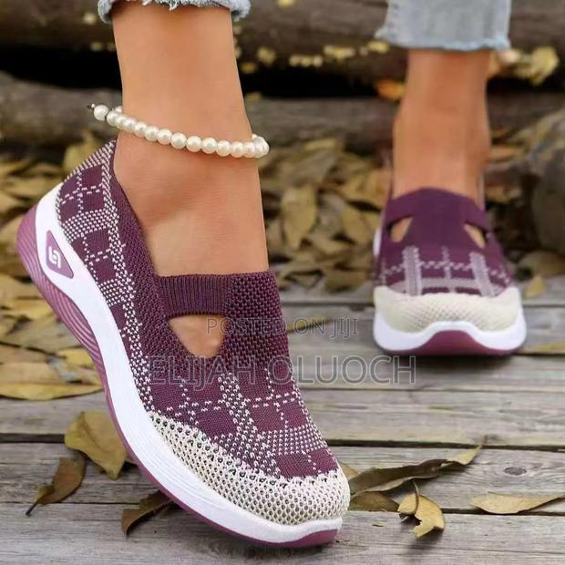 Ladies Breathable Rubbers Shoes - thumbnail 4