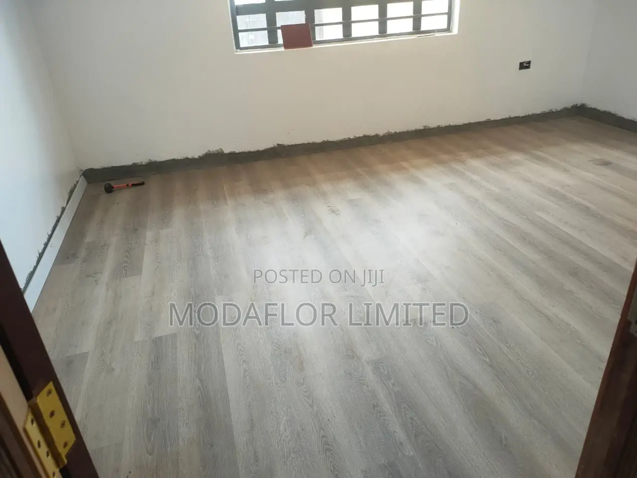 Affordable Laminate Floor Boards – Stylish Wooden Look