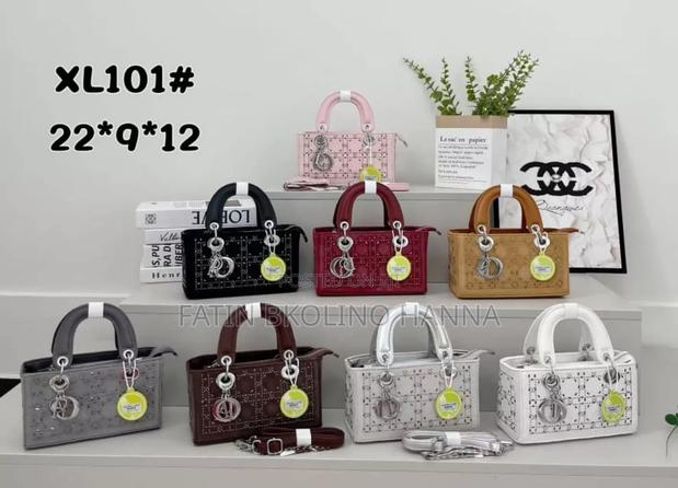 Suede Material Slingbags - thumbnail 5