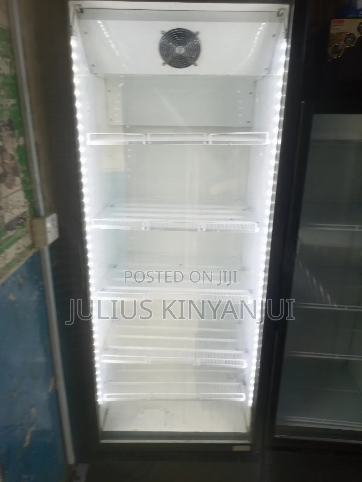 680l Standing Display Fridge