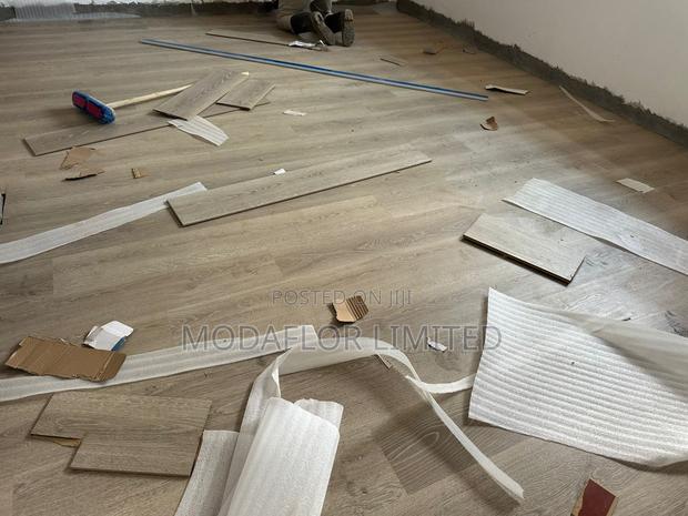 Affordable Laminate Flooring – Premium Quality Boards - main view