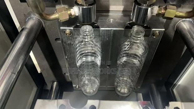 Automatic Pet Bottle Blow Molding Machine - thumbnail 4