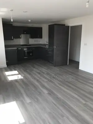 LVT Flooring – Wooden Look, Easy Care
