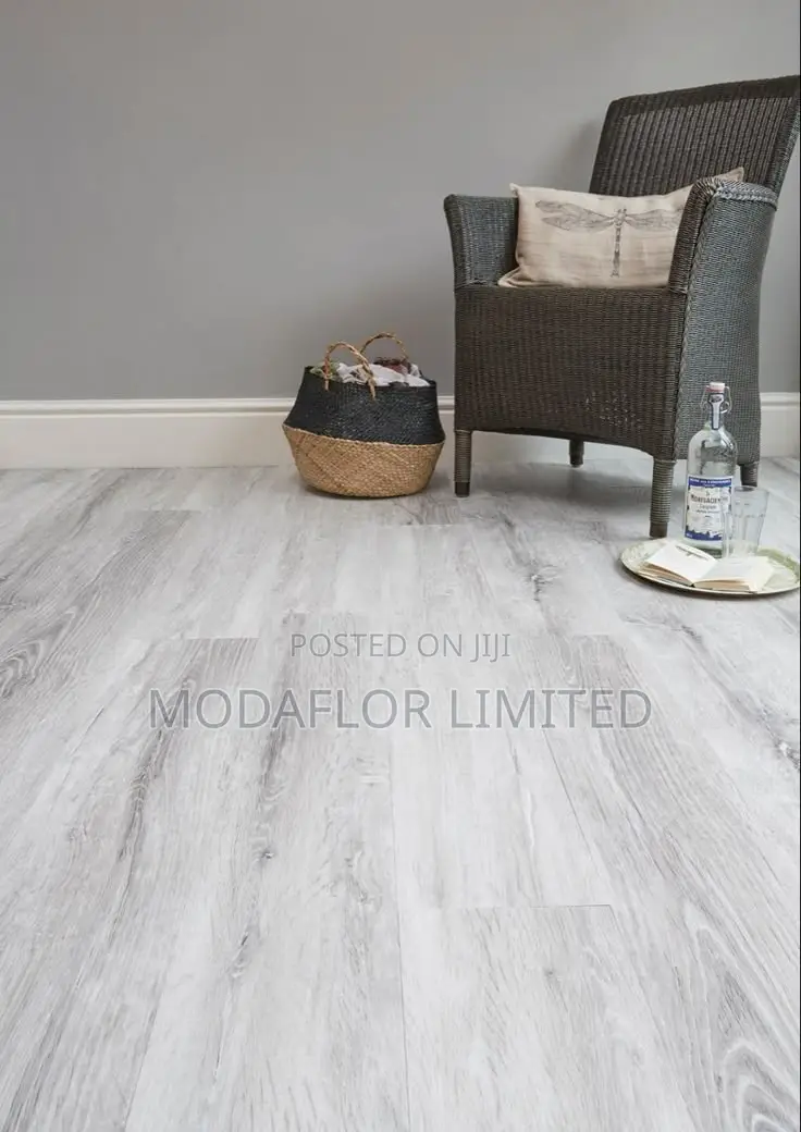 Durable SPC Floor Boards – Waterproof Modern Design