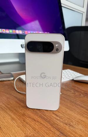 Google Pixel 9 Pro XL 256 GB Silver - thumbnail 2