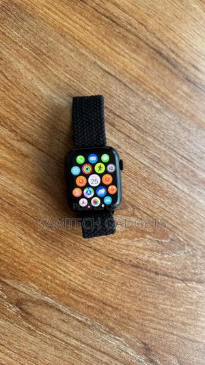 Apple Watch Series 9 45mm - thumbnail 2