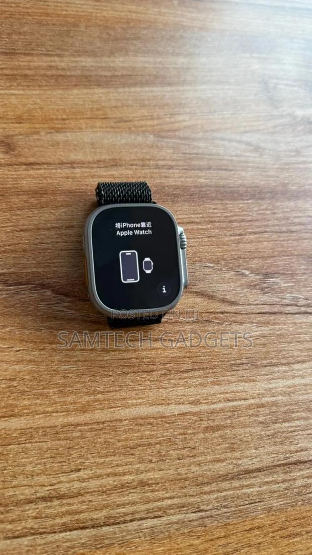 Apple Watch Ultra 2 49mm - Black Edition - thumbnail 4