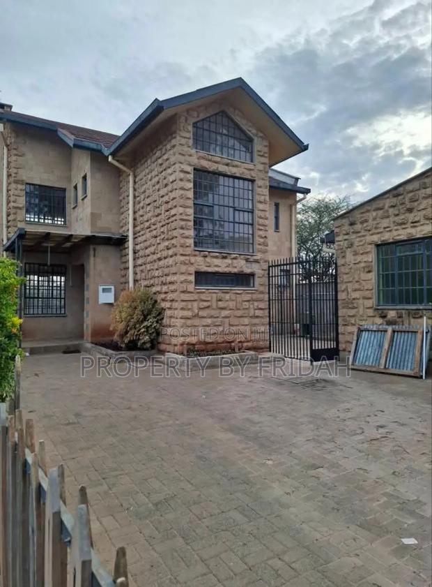 4bdrm Mansion in Kitengela for rent - main view