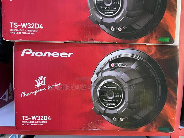 Pioneer Double Coil 32d4. 1500watts Subwoofer