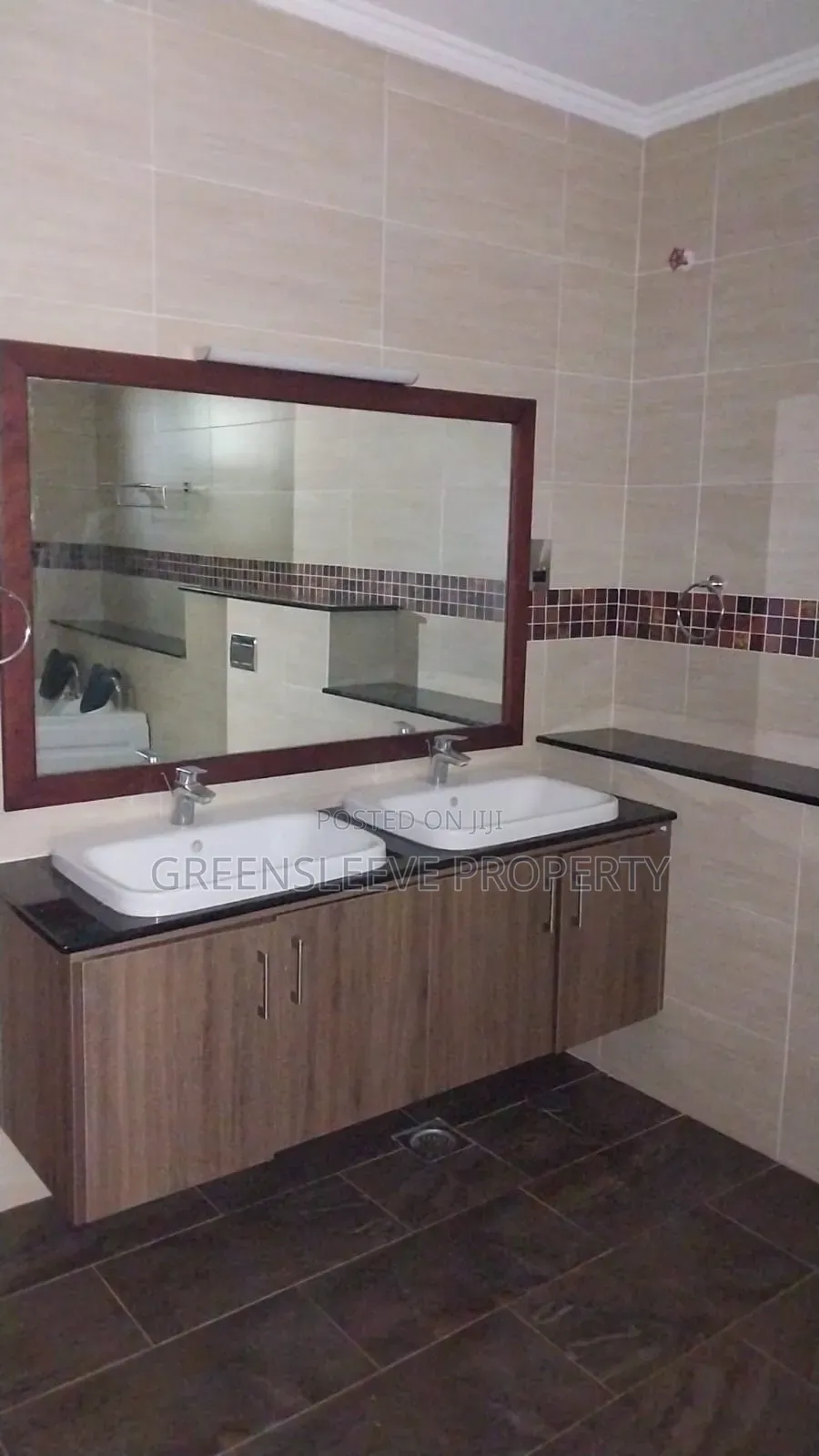 5bdrm Villa in Karen for rent