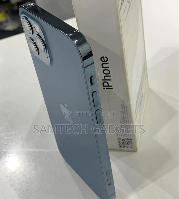 Apple iPhone 12 Pro 128 GB Blue - thumbnail 5